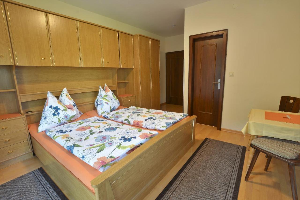Pension Liesertalerhof Trebesing Екстер'єр фото