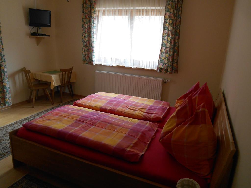 Pension Liesertalerhof Trebesing Екстер'єр фото